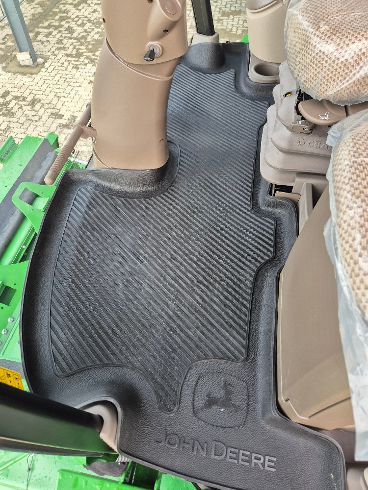 John Deere S600 Fitted Rubber Mat
