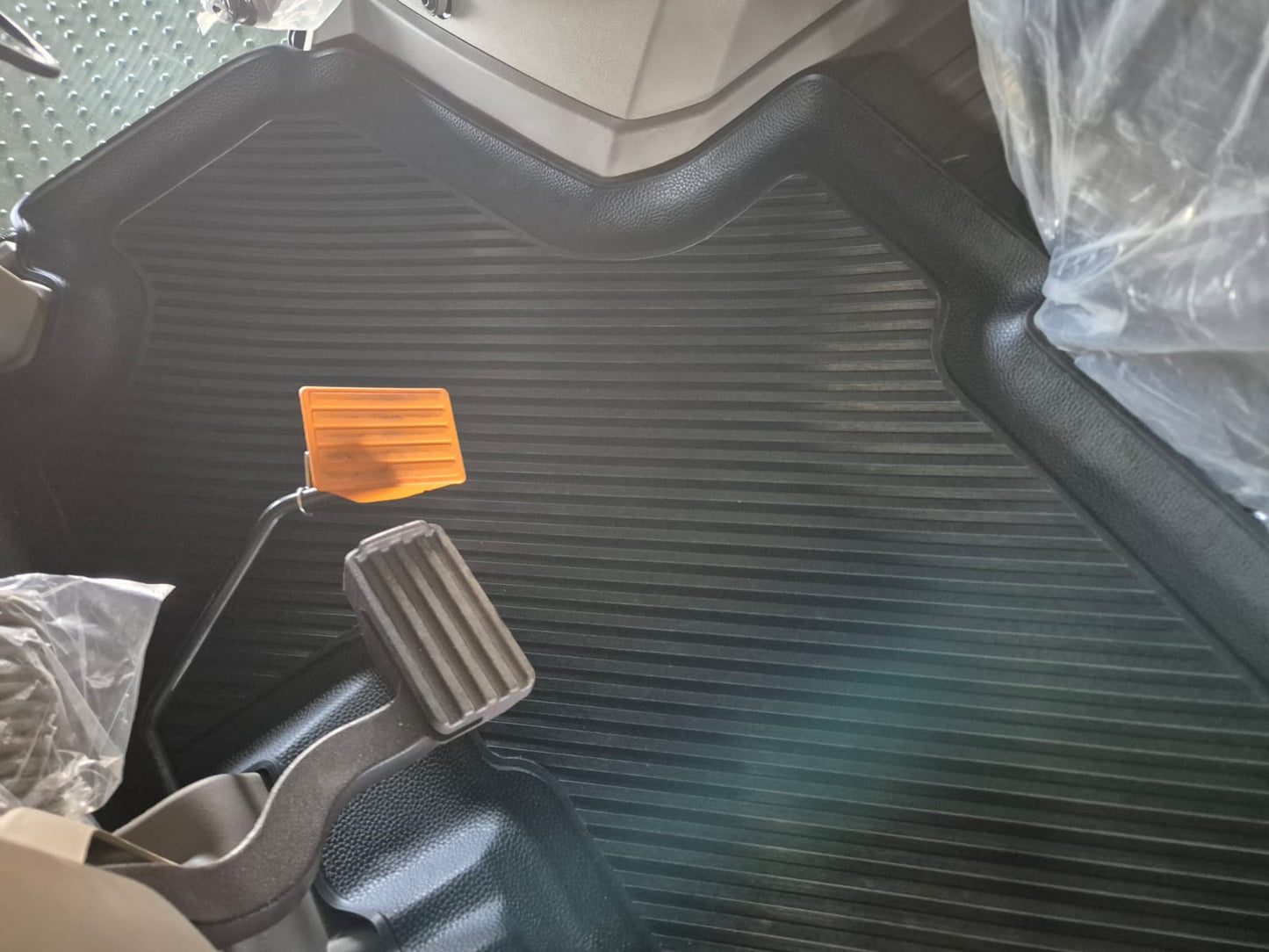 John Deere 9R Fitted Rubber Mat