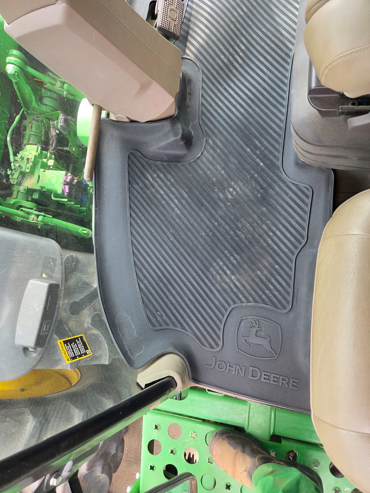John Deere X9 Fitted Rubber Mat