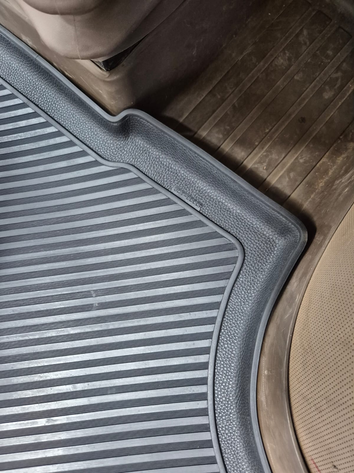 John Deere 8000R Fitted Rubber Mat