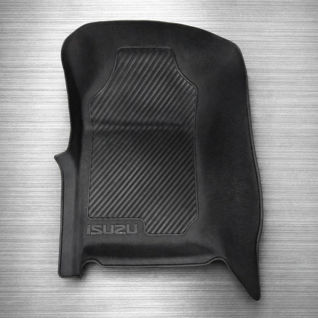 Isuzu Gen 7 Model 2022 - present Double Cab Fitted Rubber Mat