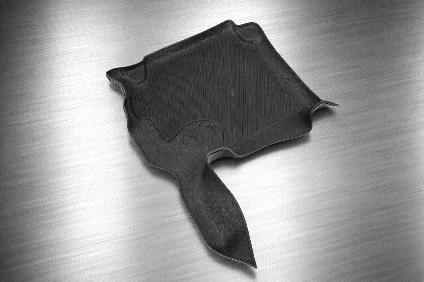 Toyota Fortuner D4D 2005 - 2015 Fitted Rubber Mat