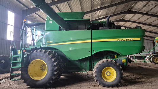 John Deere S600 Fitted Rubber Mat